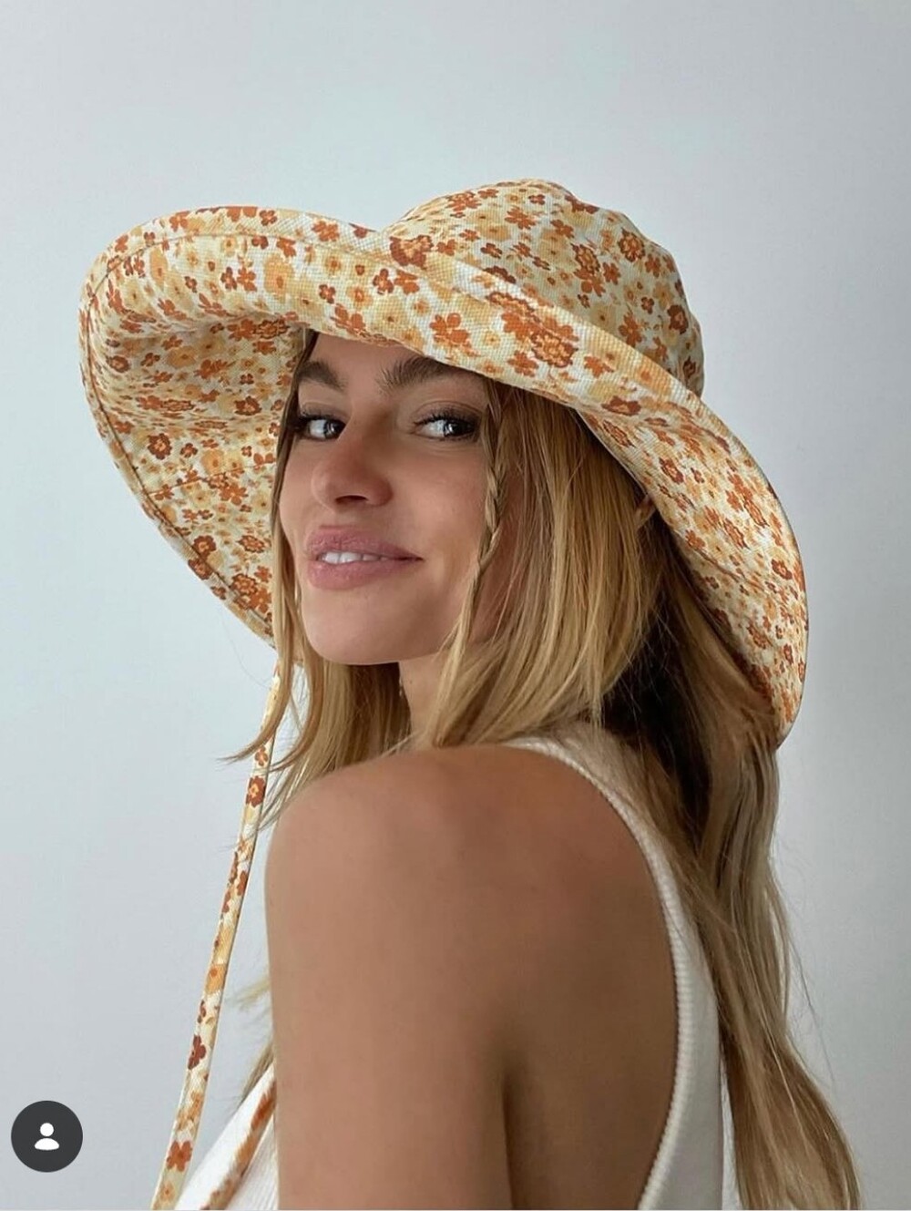 NWT Lack Of Color Holiday Bucket Hat in Peach Bloom Size S/M